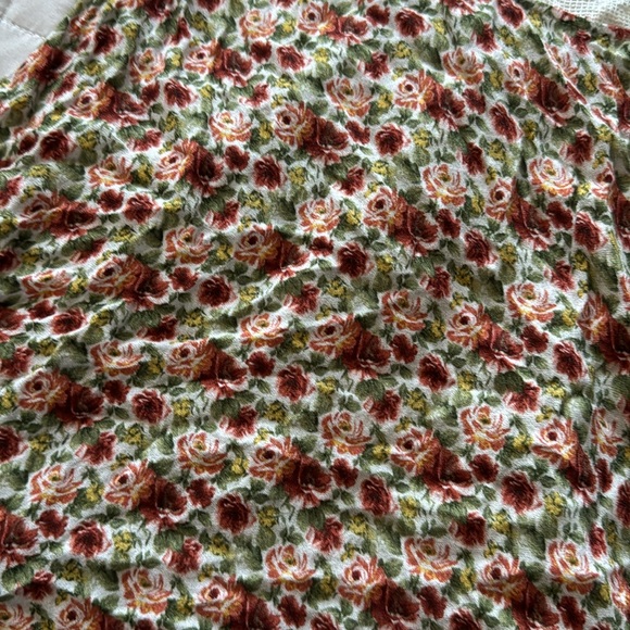 Forever 21 ladies tank top - Picture 3 of 5